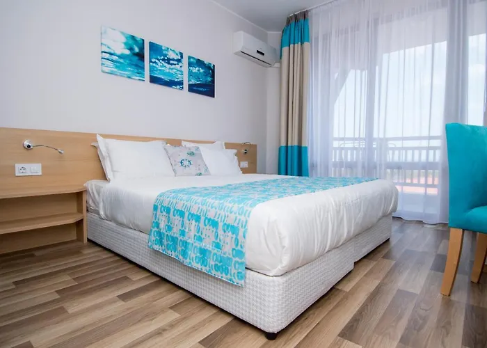 Здравен курорт Nevis & Aqua Park Слънчев бряг