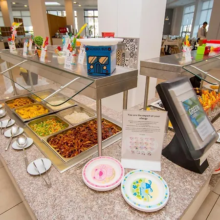 Semesteranläggning (resort) Nevis & Aqua Park 4*