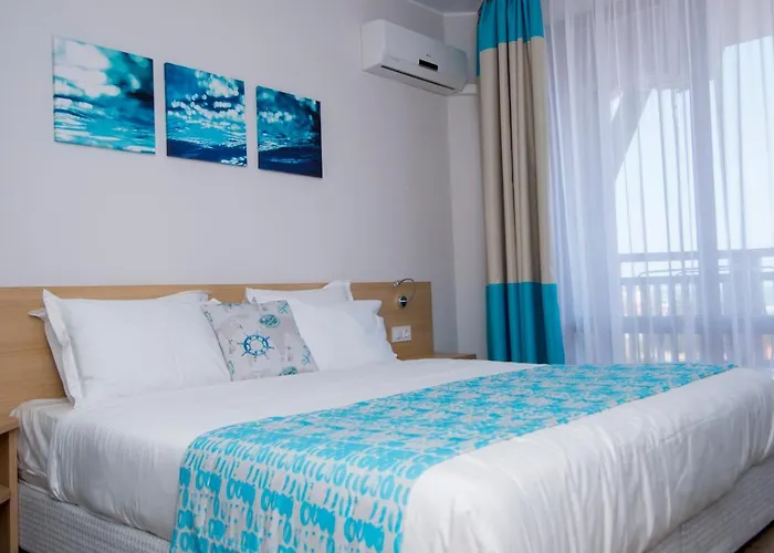 Nevis & Aqua Park Rezort 4*