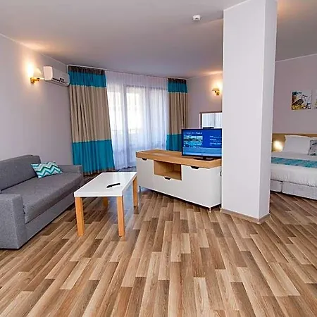 Nevis & Aqua Park Resort Sunny Beach