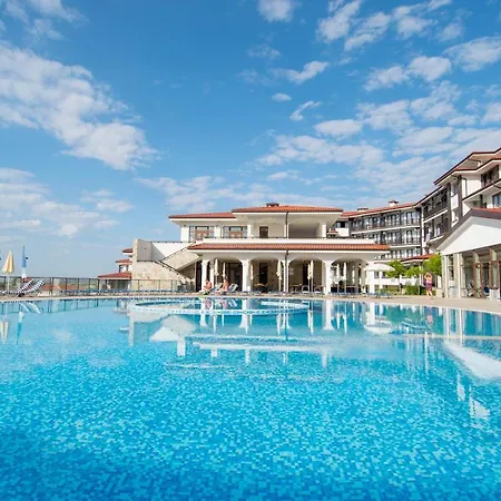 Resort Nevis & Aqua Park