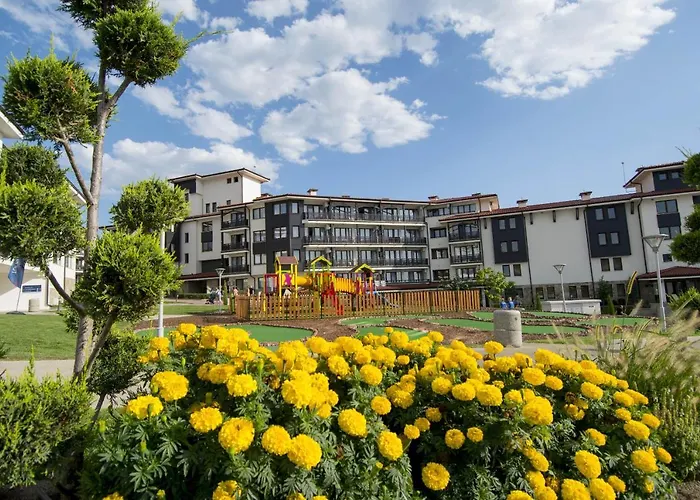 Nevis & Aqua Park 4* Slăntjev Brjag