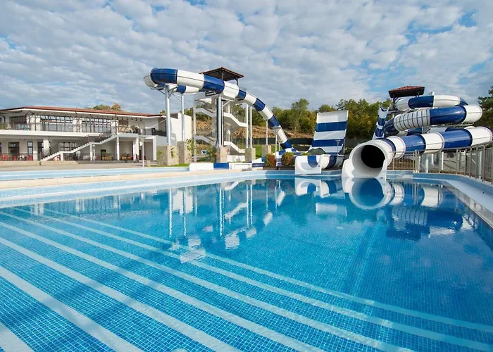 Nevis & Aqua Park Θέρετρο