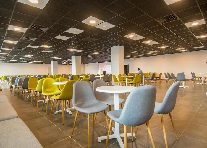 Nevis & Aqua Park אתר נופש סאני ביץ'