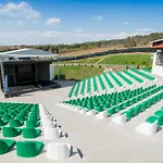 リゾート Nevis & Aqua Park サニービーチ