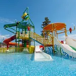 リゾート Nevis & Aqua Park サニービーチ