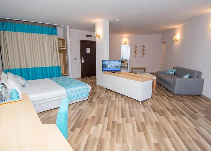 Feriested Nevis & Aqua Park 4*